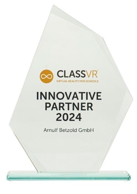 Foto der Auszeichnung ClassVR Innovative Parter 2024