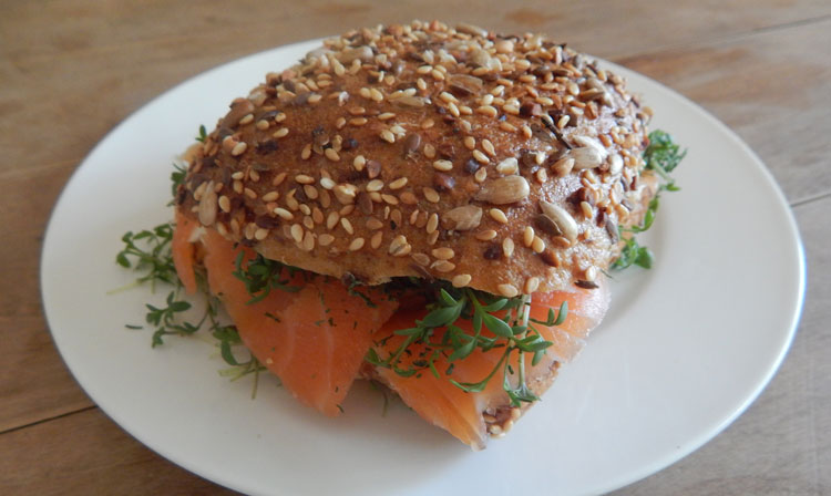 Lachsbrötchen